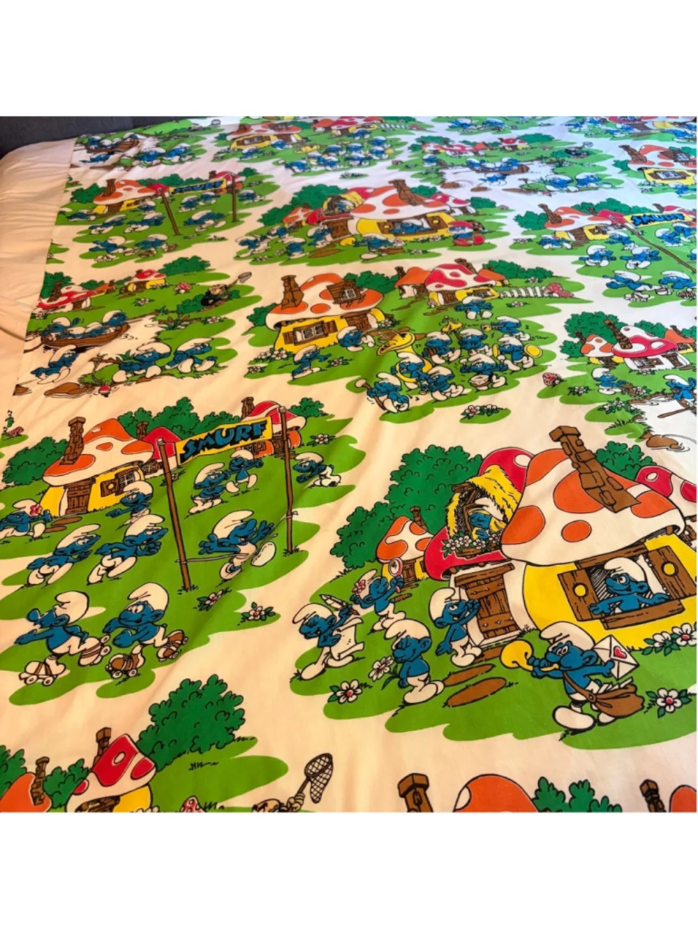 Vintage Smurfs Double Flat Bed Sheet Gargamel Smurfette Papa White Green Fabric